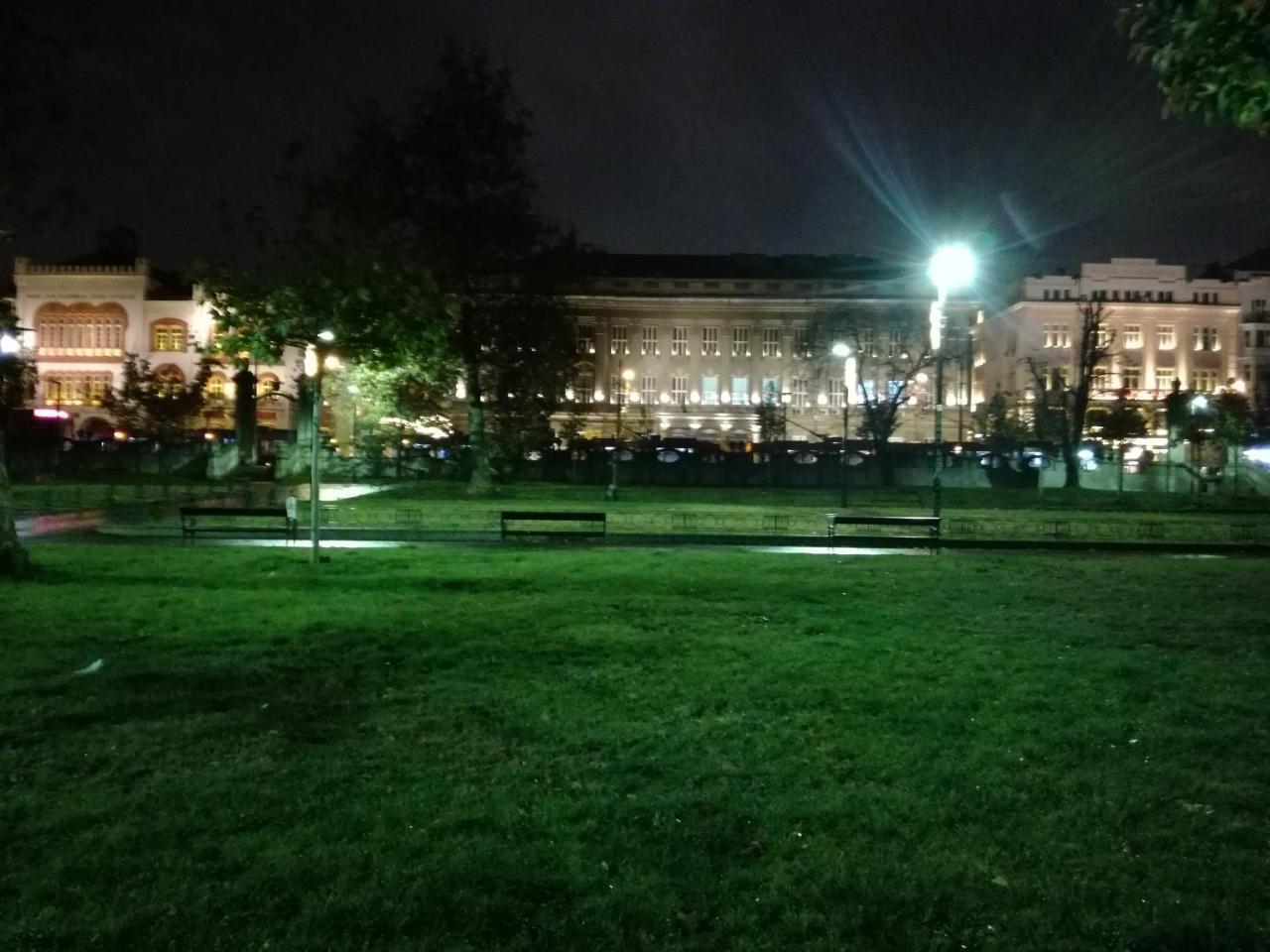 By The Park Free Parking Apartamento Belgrado Exterior foto