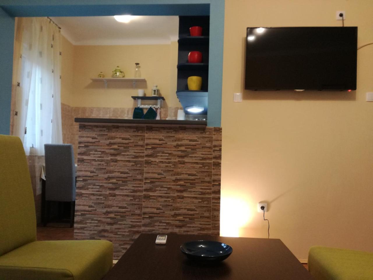 By The Park Free Parking Apartamento Belgrado Exterior foto